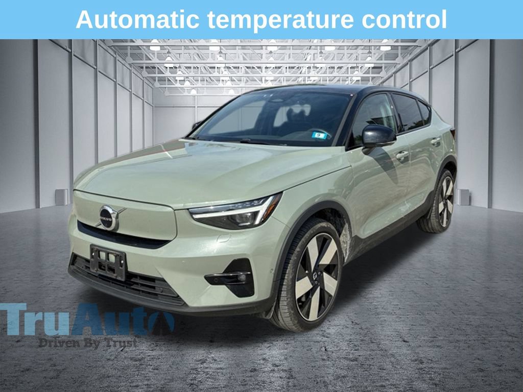 Used 2022 Volvo C40 P8 Recharge Ultimate AWD/4WD image 3