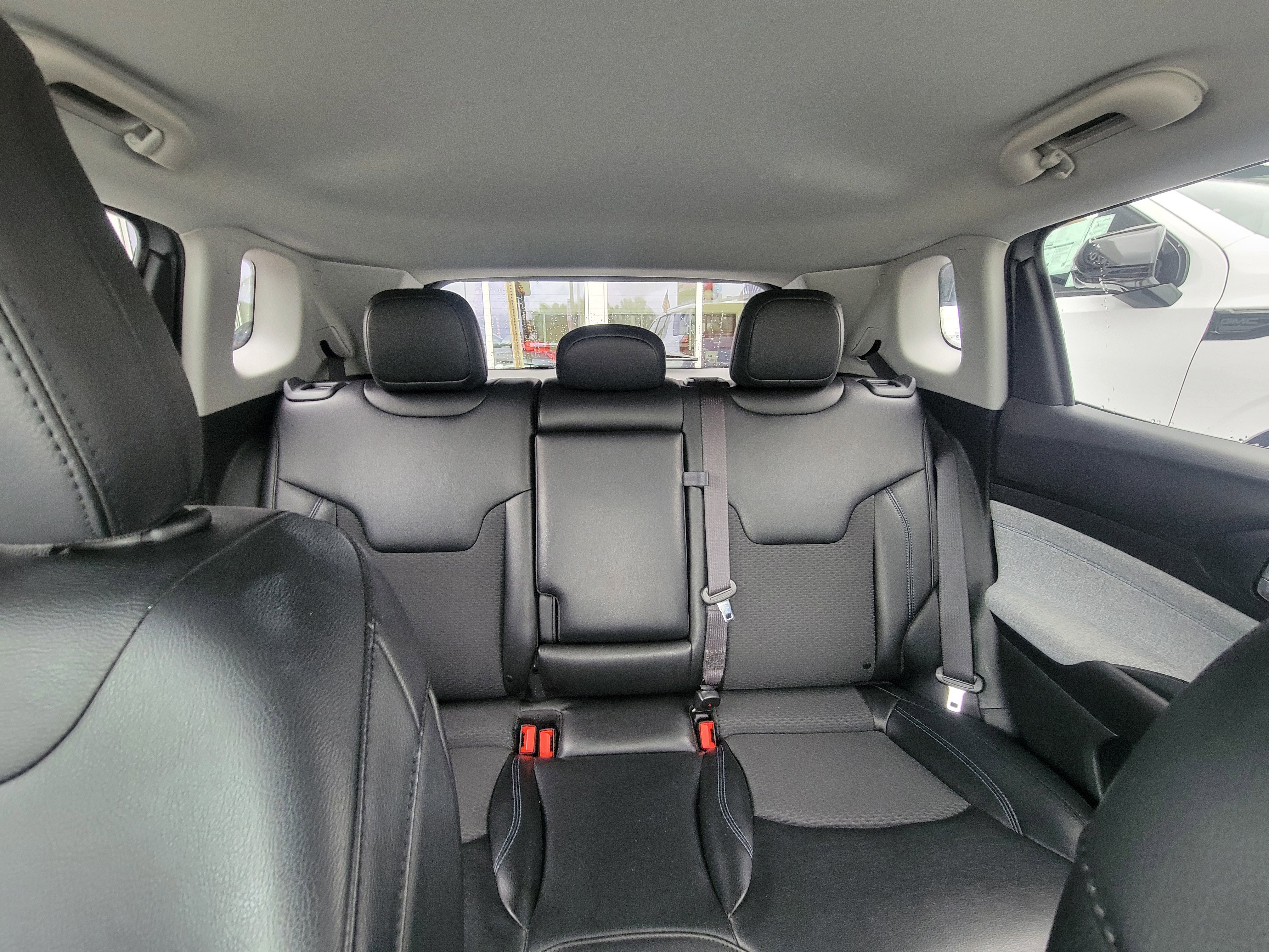 Used 2022 Jeep Compass Latitude image 14