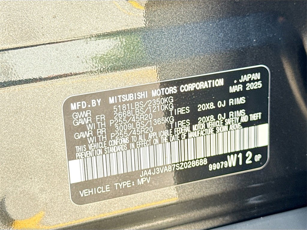 New 2025 Mitsubishi Outlander SE image 35