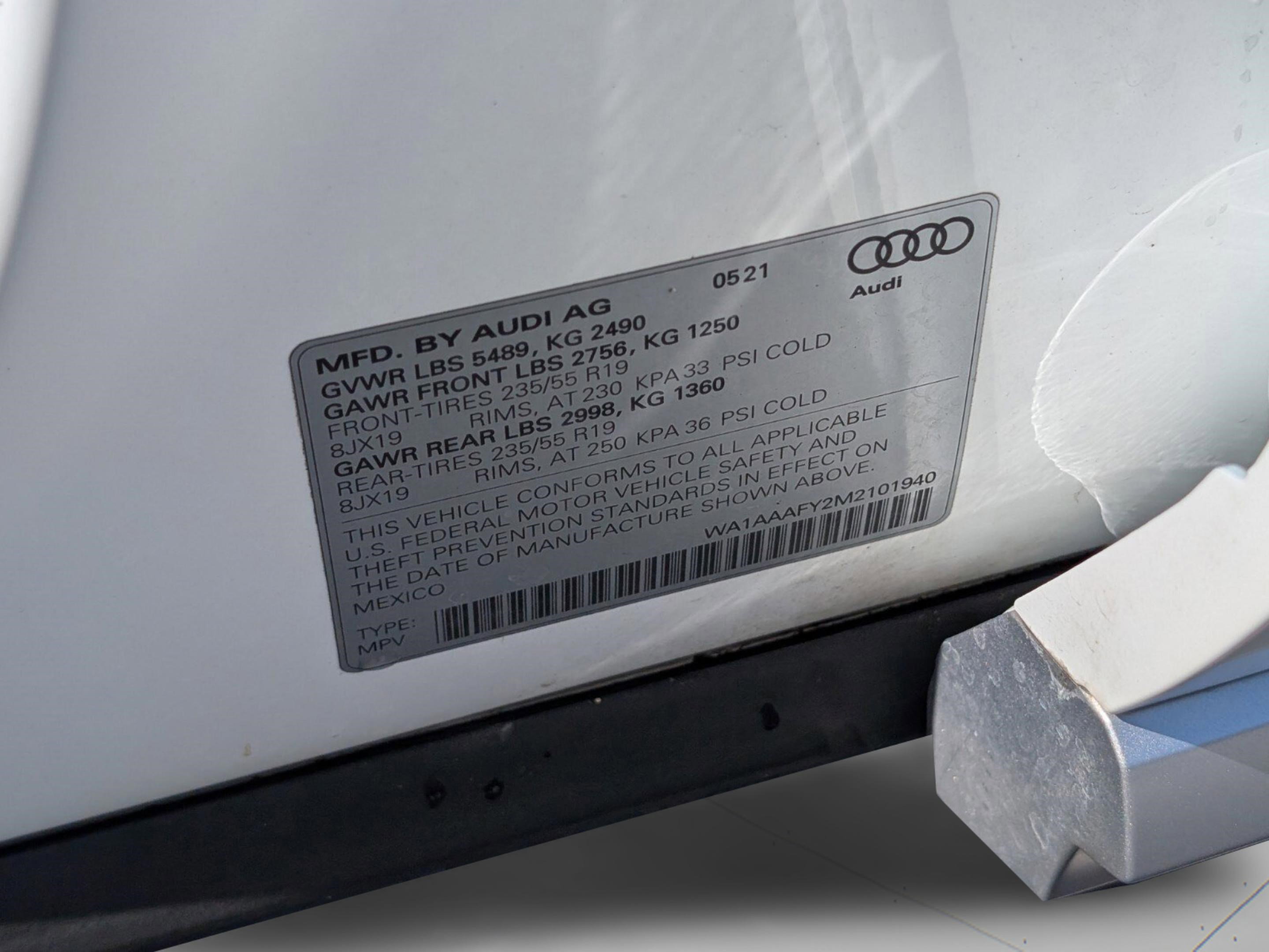 Used 2021 Audi Q5 Premium w/ Convenience Package image 44