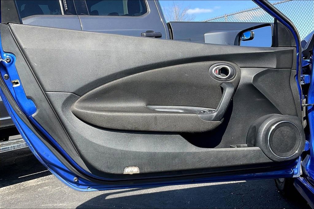 Used 2016 Honda CR-Z LX image 17
