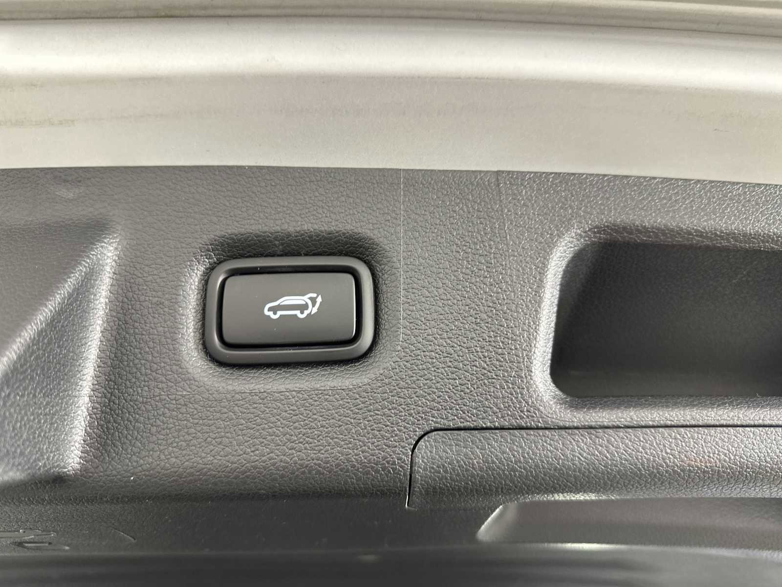 Certified 2022 Hyundai Santa Fe SEL w/ Convenience + Premium Package FWD image 27