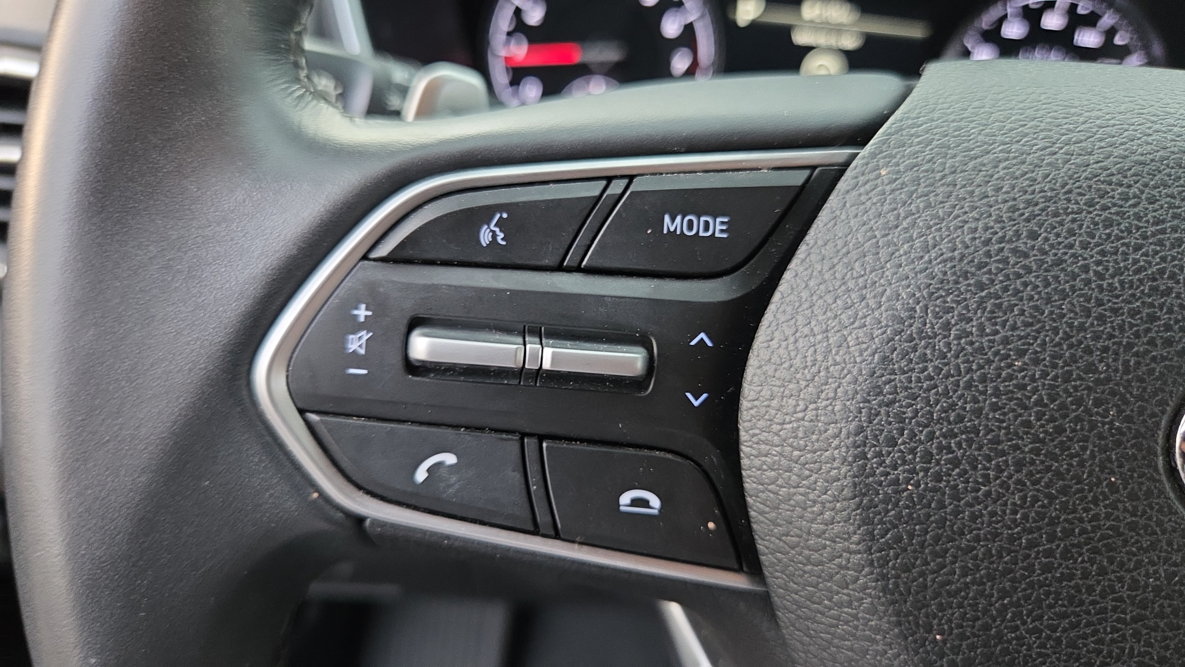 Used 2023 Hyundai Santa Fe SEL FWD image 24