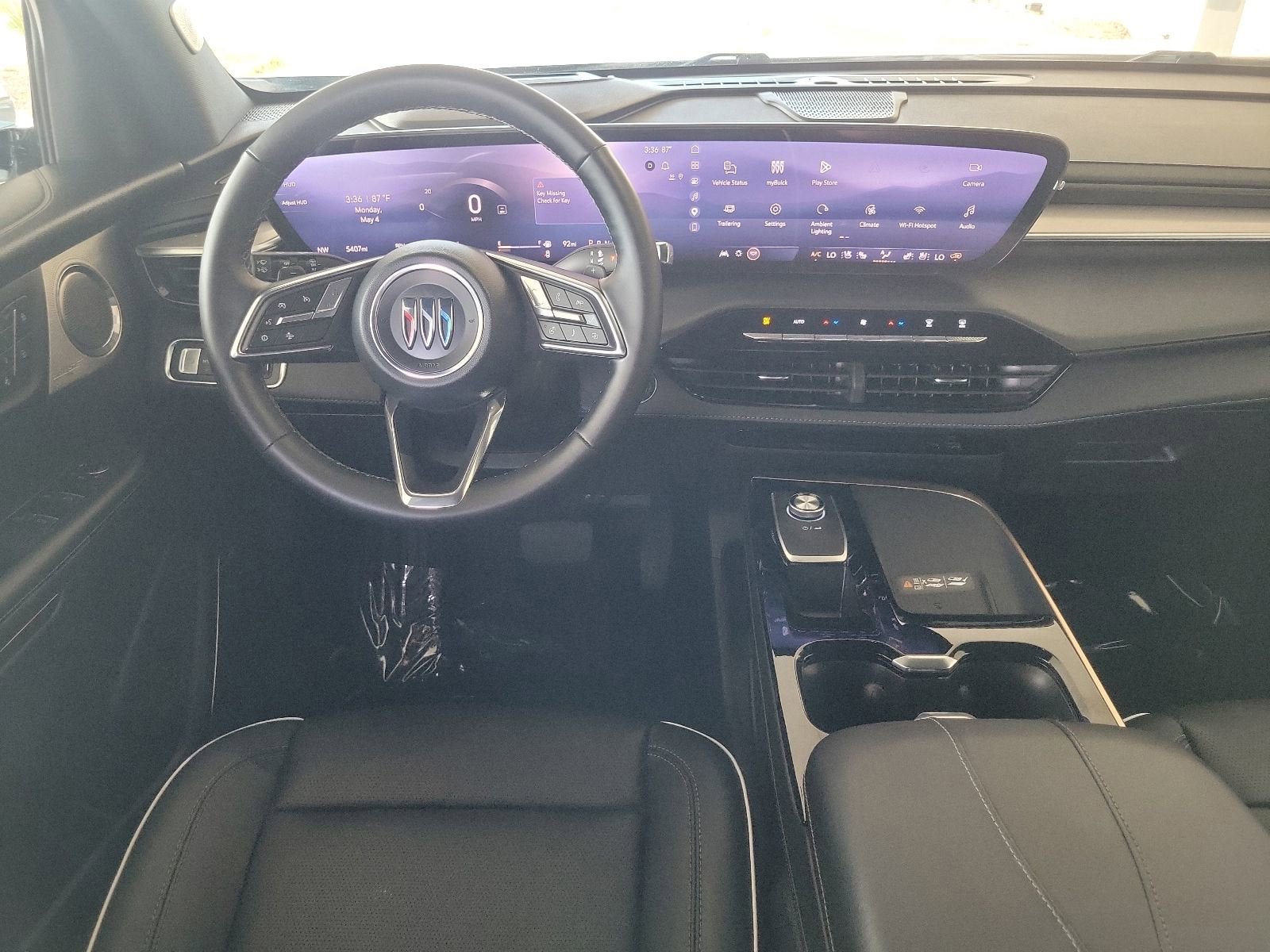 Used 2026 Buick Enclave Avenir FWD image 18