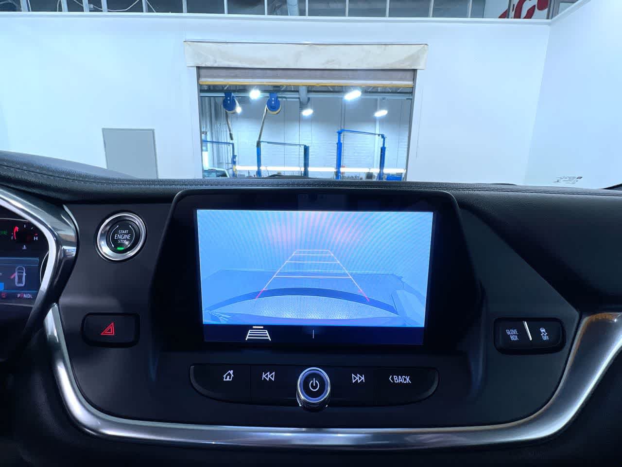 Used 2019 Chevrolet Blazer LT FWD image 27