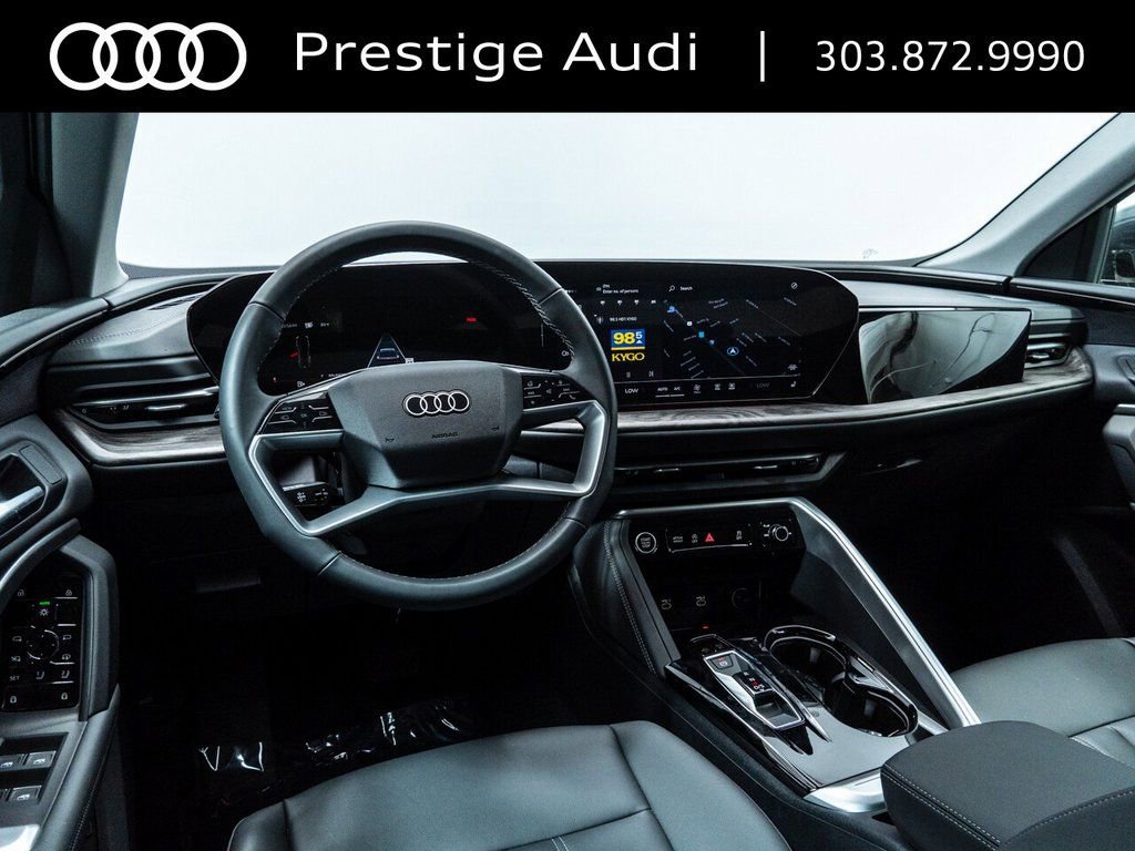 Used 2025 Audi Q5 Premium w/ Convenience Package AWD/4WD image 5