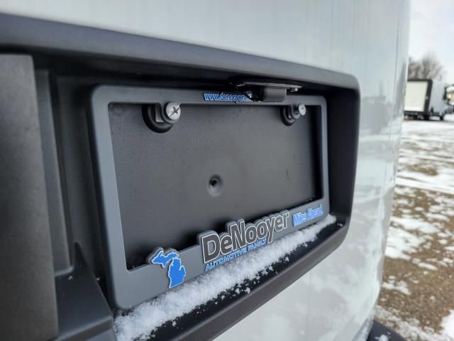New 2025 Chevrolet Express 2500 Work Van w/ Driver Convenience Package image 22