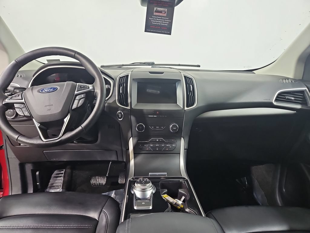 Used 2019 Ford Edge SEL w/ Equipment Group 201A FWD image 18
