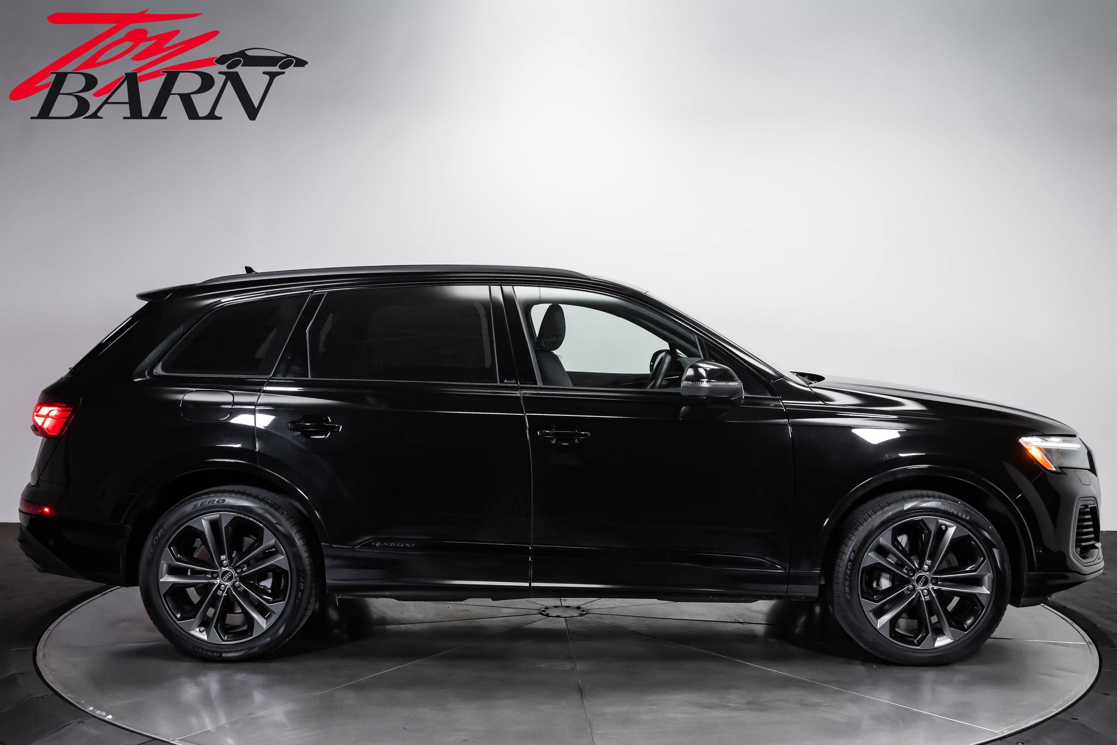 Used 2025 Audi Q7 3.0T Premium Plus AWD/4WD image 6