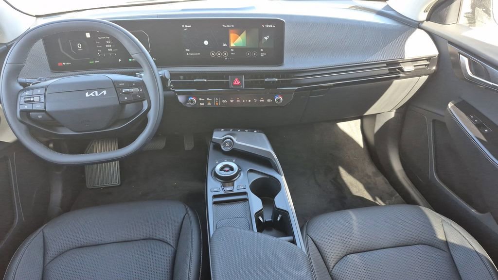 New 2025 Kia EV6 Light w/ Light LR Technology Package image 13