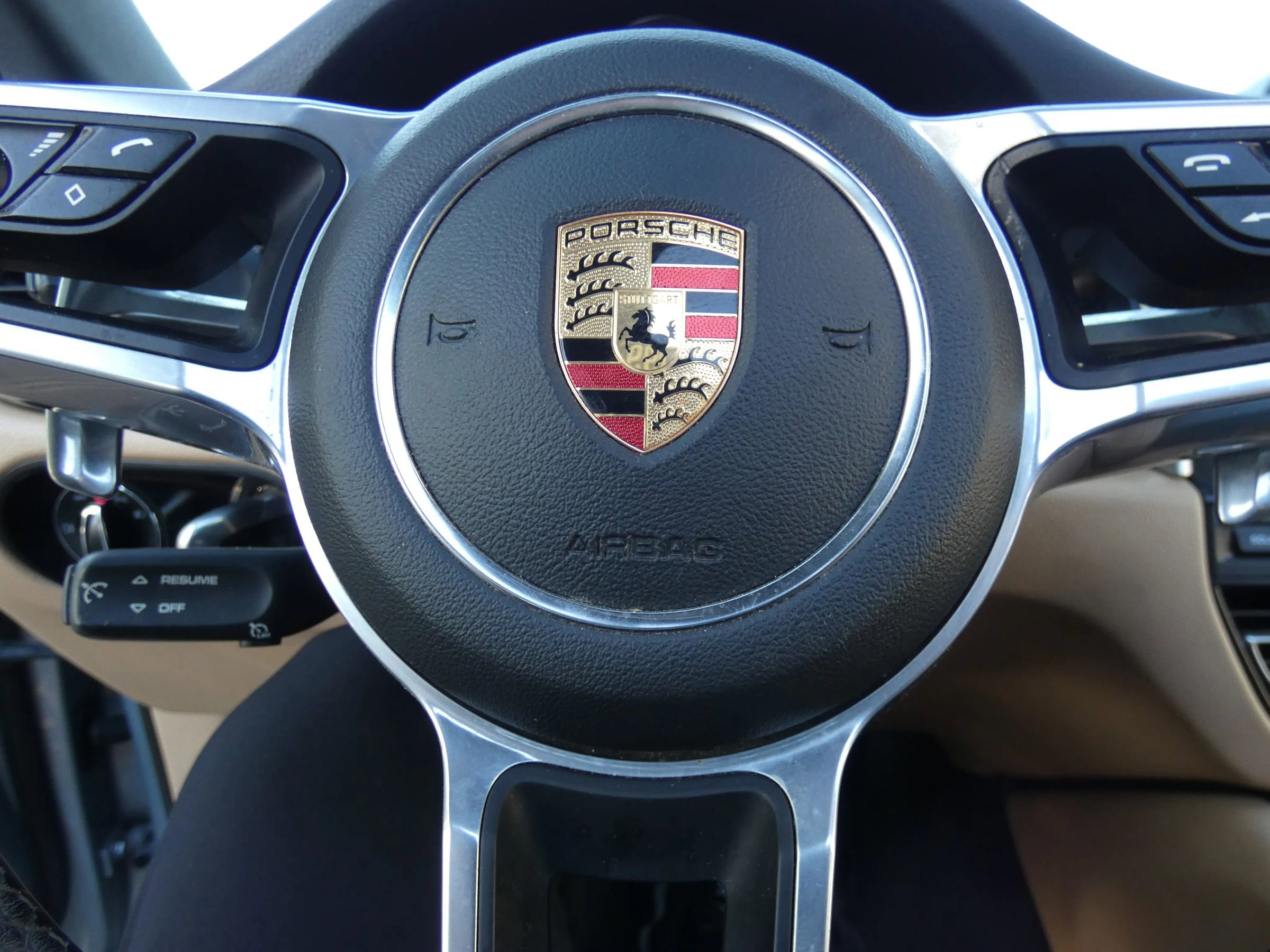 Used 2019 Porsche Macan image 65