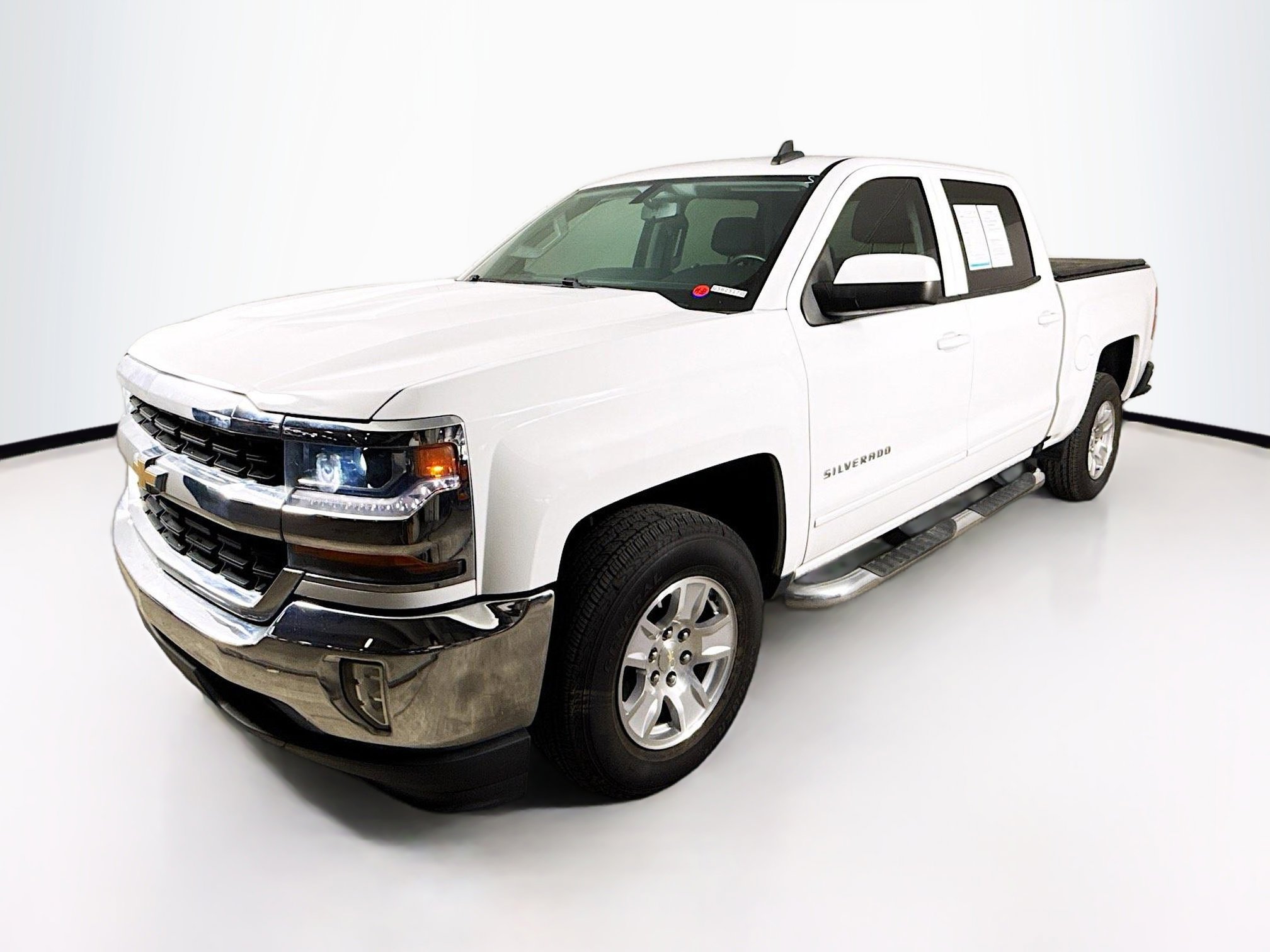 Used 2018 Chevrolet Silverado 1500 LT w/ All Star Edition image 4