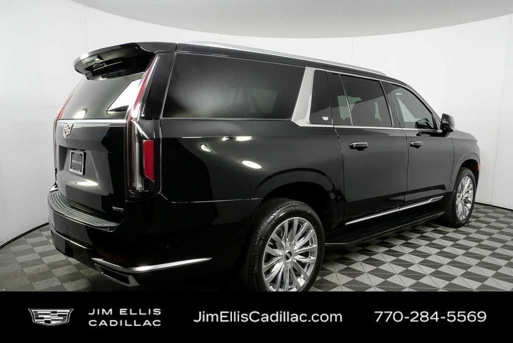 Certified 2024 Cadillac Escalade ESV Premium Luxury AWD/4WD image 31