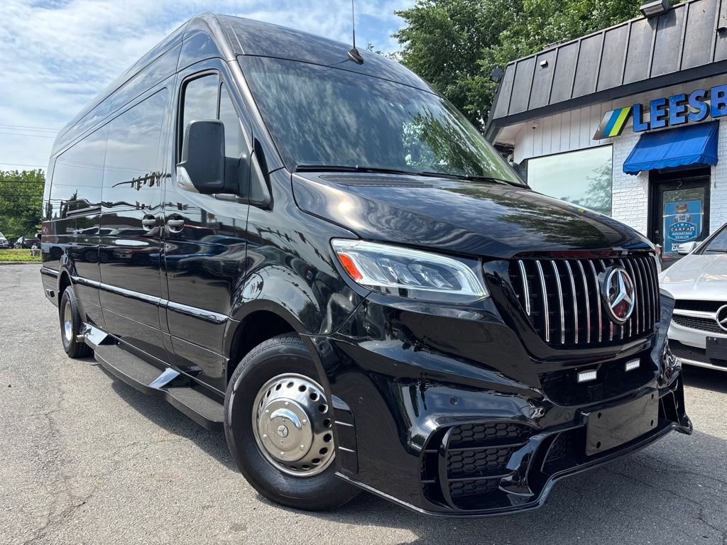 Used 2020 Mercedes-Benz Sprinter 3500 image 1