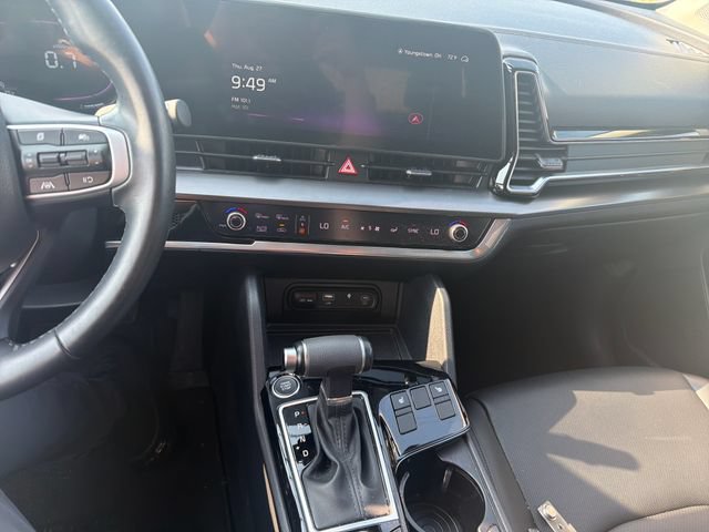 Used 2024 Kia Sportage EX AWD/4WD image 18