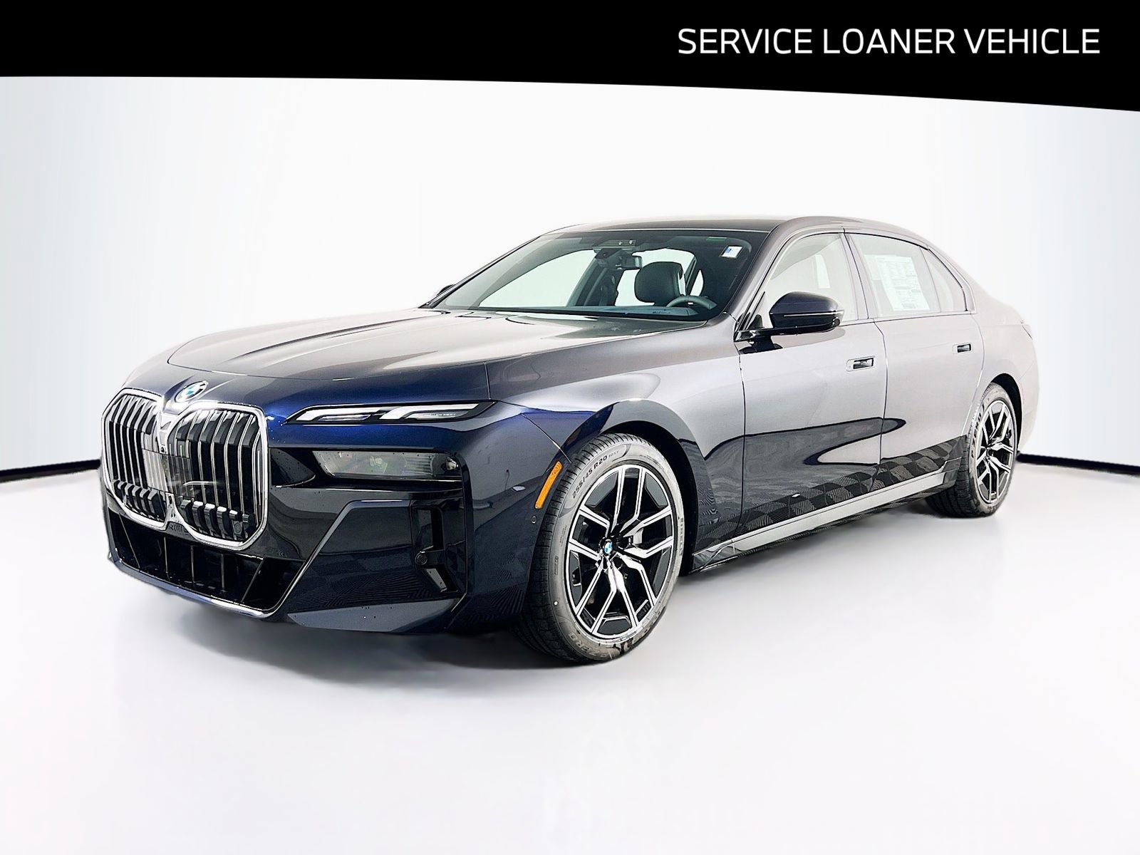 New 2025 BMW 760i xDrive image 3