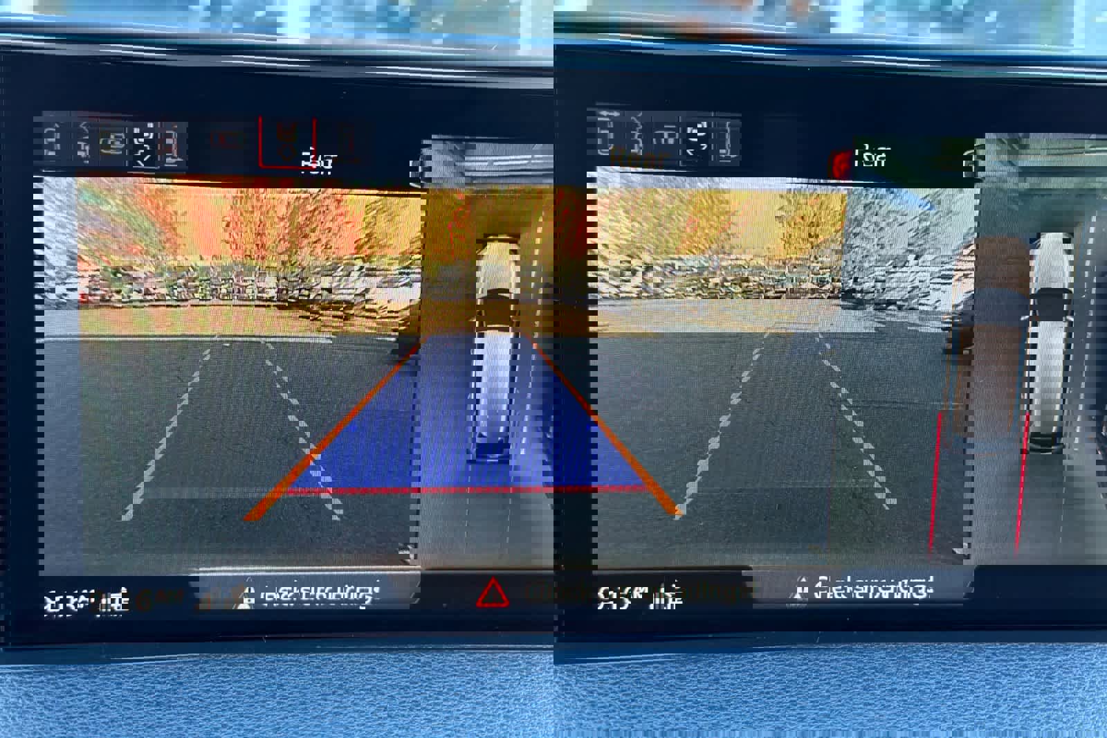 Used 2017 Audi Q7 3.0T Premium Plus w/ Premium Plus Package image 23