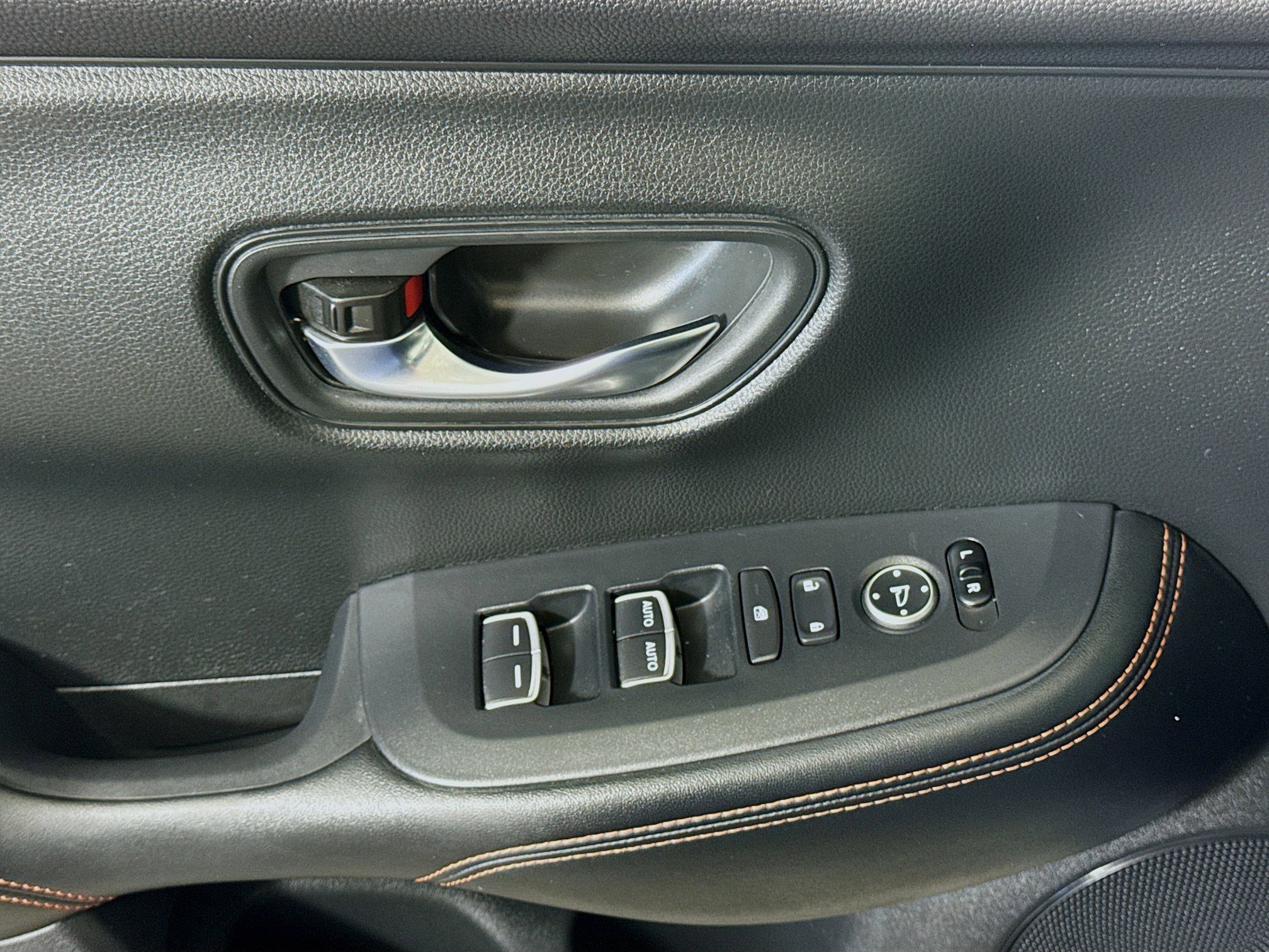 Used 2023 Honda HR-V Sport image 24