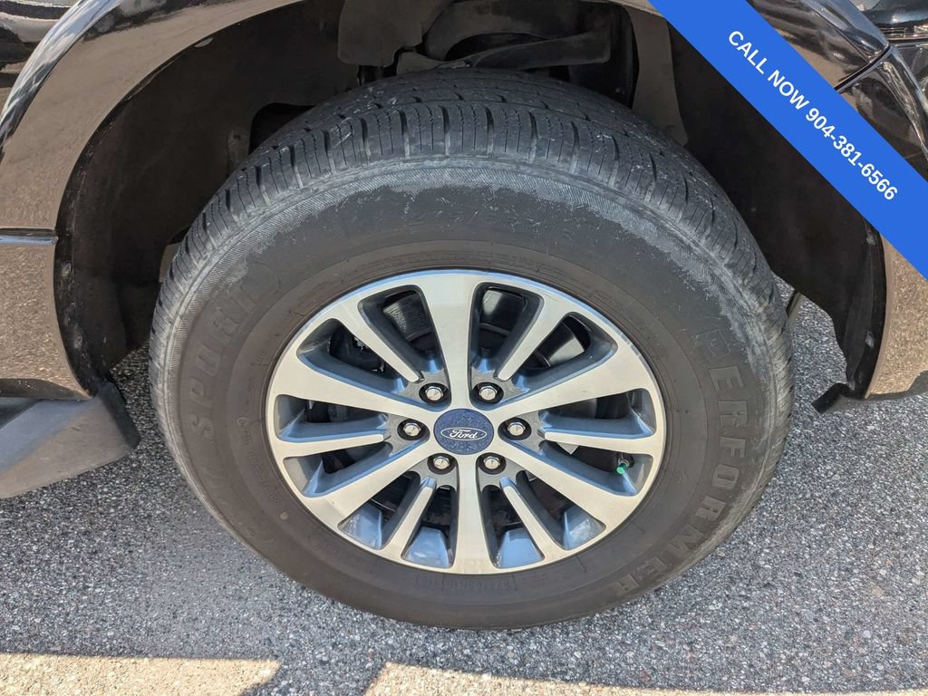 Used 2017 Ford Expedition XLT RWD image 11