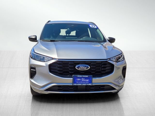 Certified 2023 Ford Escape ST-Line w/ Tech Pack #1 AWD/4WD image 2