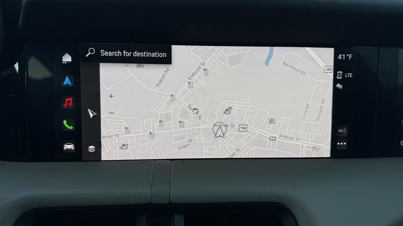 Used 2022 Porsche Taycan image 52