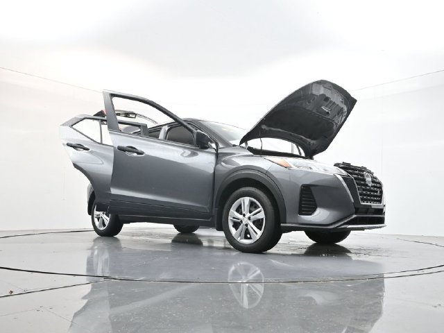 Used 2025 Nissan Kicks Play S FWD image 53