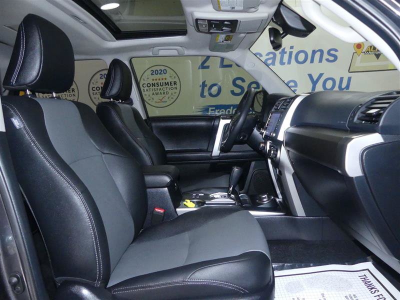 Used 2021 Toyota 4Runner SR5 Premium w/ Moonroof Package AWD/4WD image 8