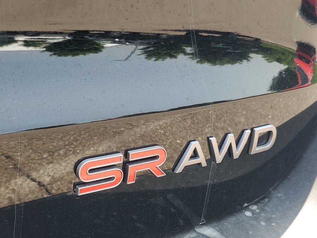 New 2025 Nissan Kicks SR AWD/4WD image 7