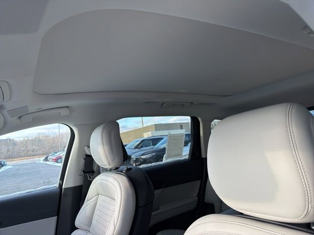 New 2026 Lincoln Nautilus Reserve image 13