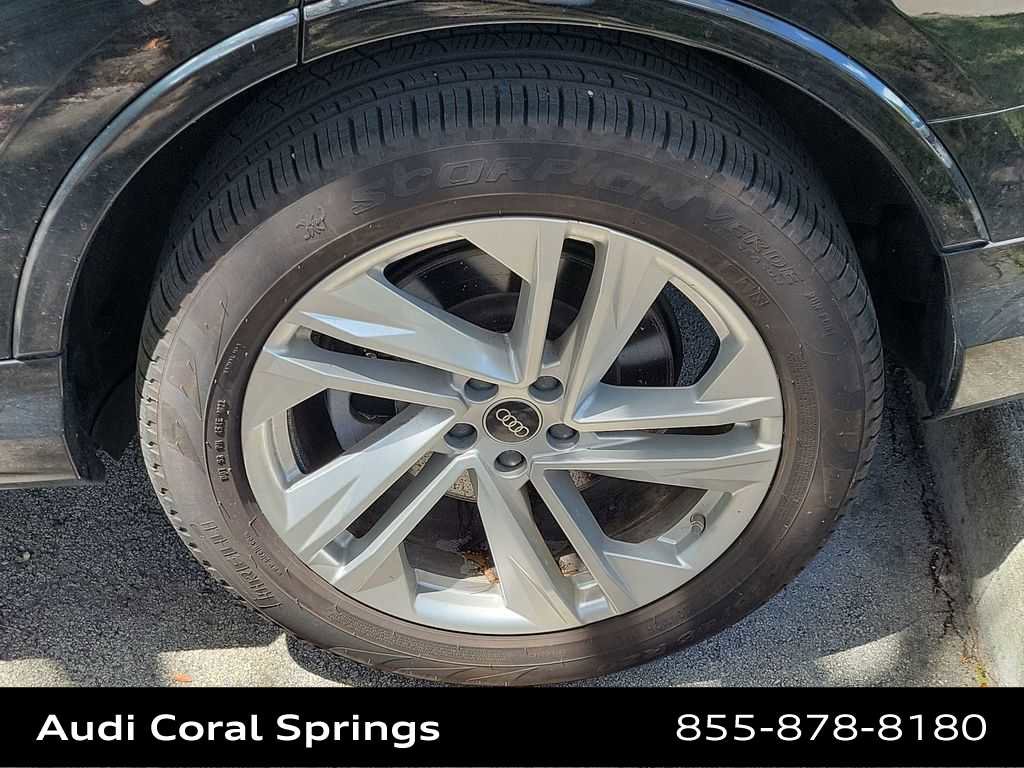 Certified 2023 Audi Q7 3.0T Premium w/ Convenience Package AWD/4WD image 20