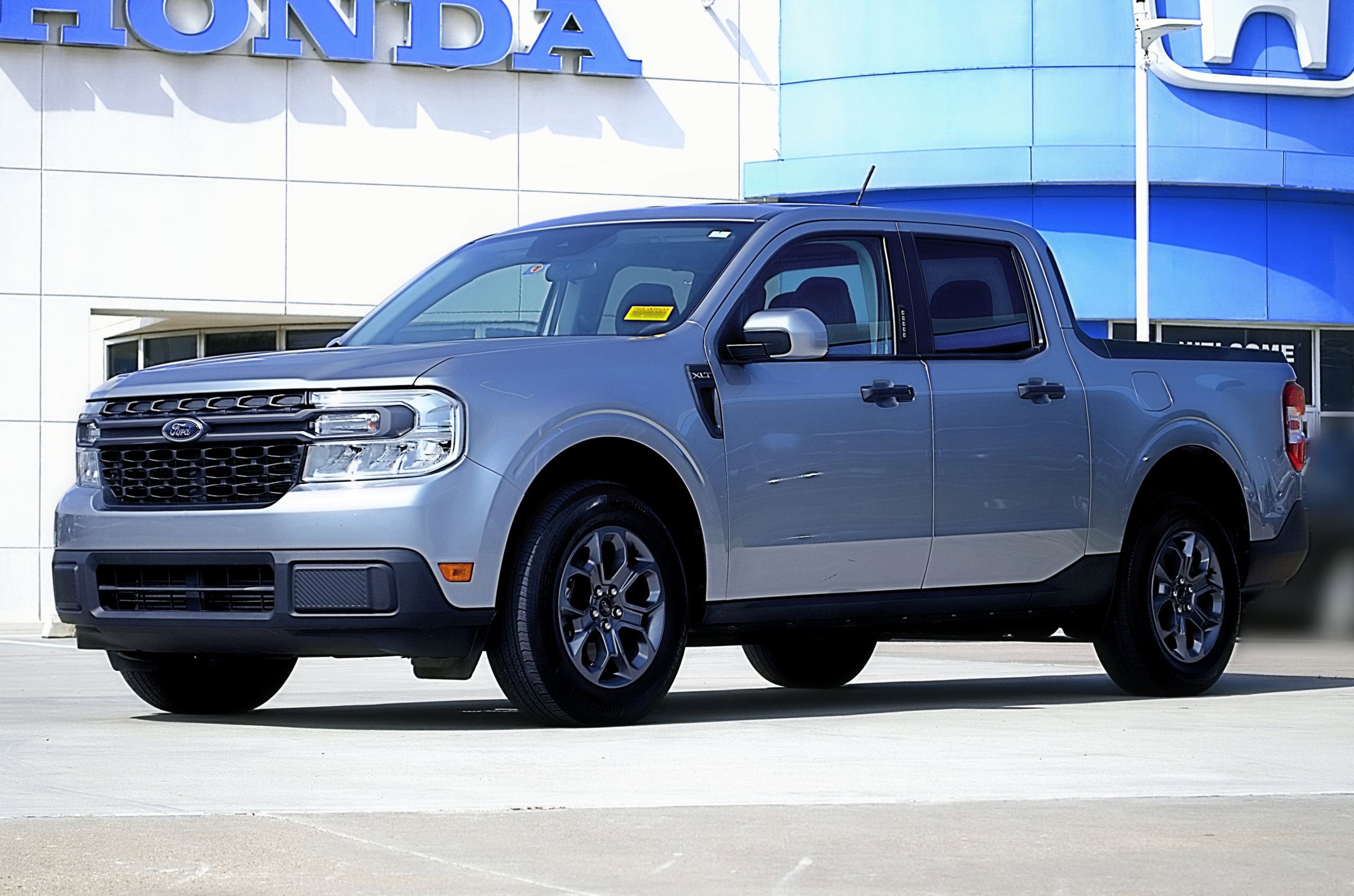 Used 2023 Ford Maverick XLT w/ XLT Luxury Package