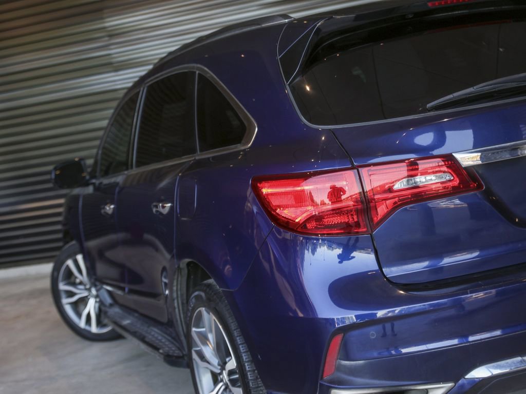 Used 2019 Acura MDX FWD w/ Advance Package image 14