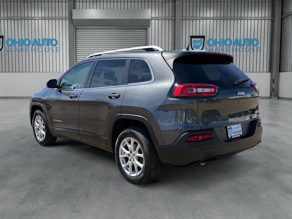 Used 2015 Jeep Cherokee Latitude FWD image 6
