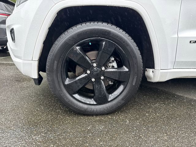 Used 2015 Jeep Grand Cherokee Altitude AWD/4WD image 28