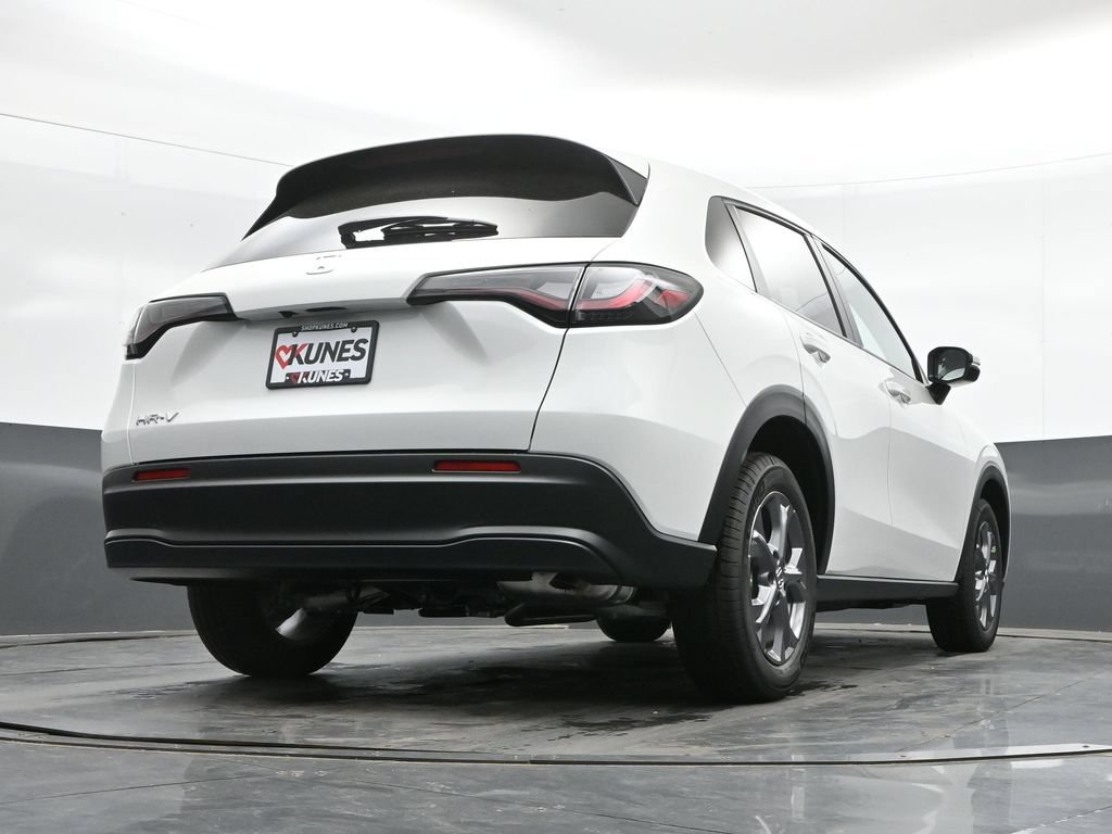 New 2027 Honda HR-V LX image 32