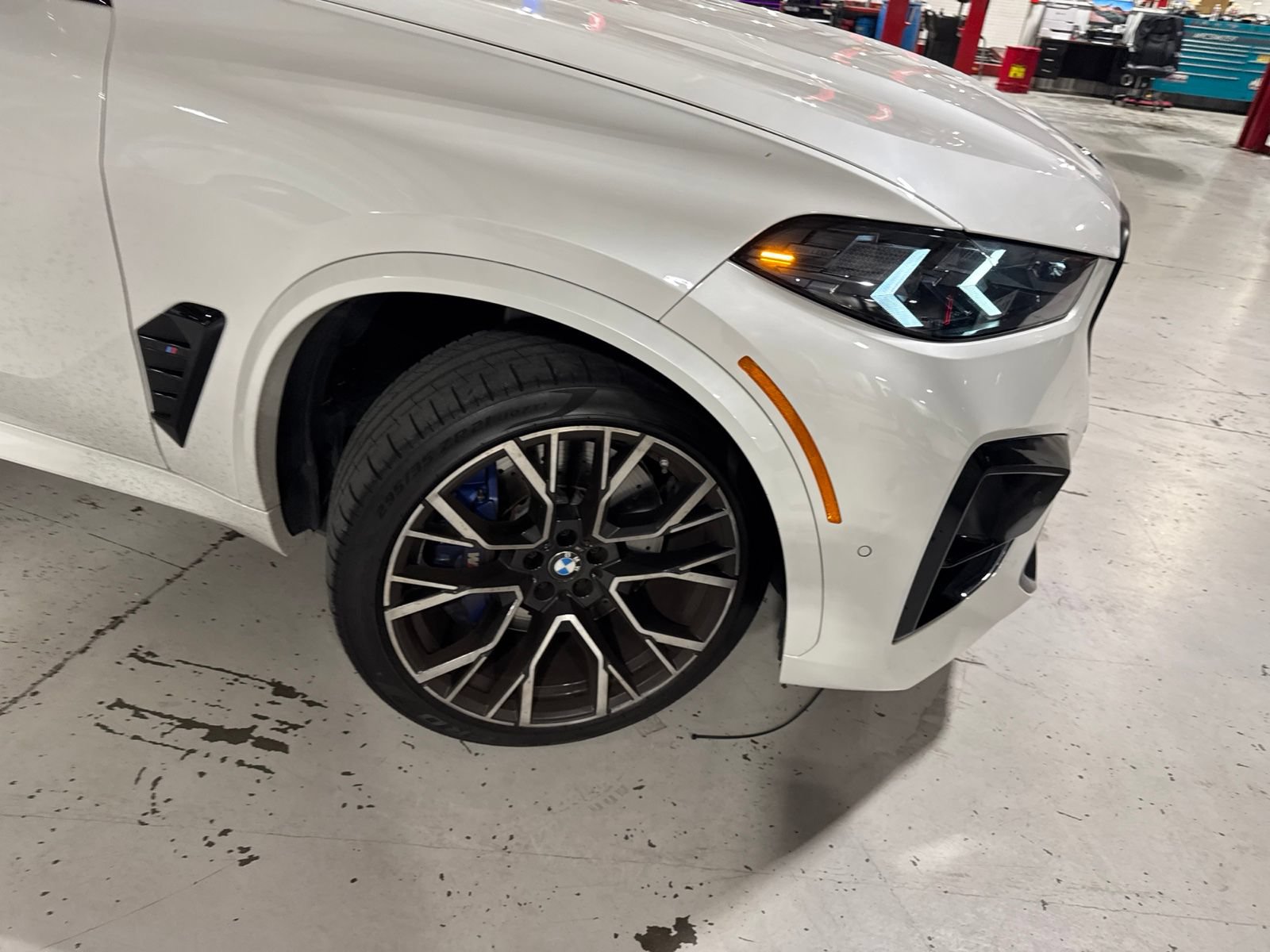 Used 2025 BMW X5 M Competition AWD/4WD image 12
