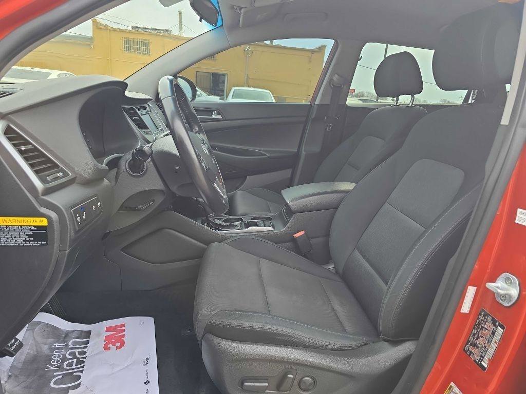 Used 2016 Hyundai Tucson Sport image 11