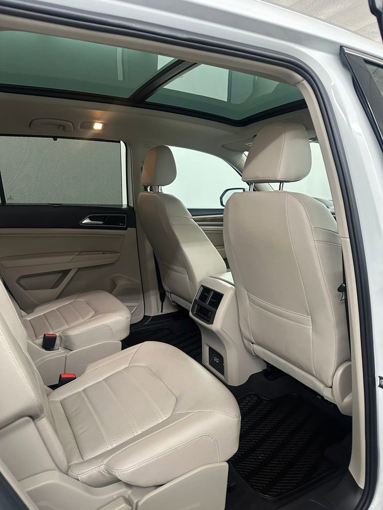 Used 2019 Volkswagen Atlas SEL Premium image 38