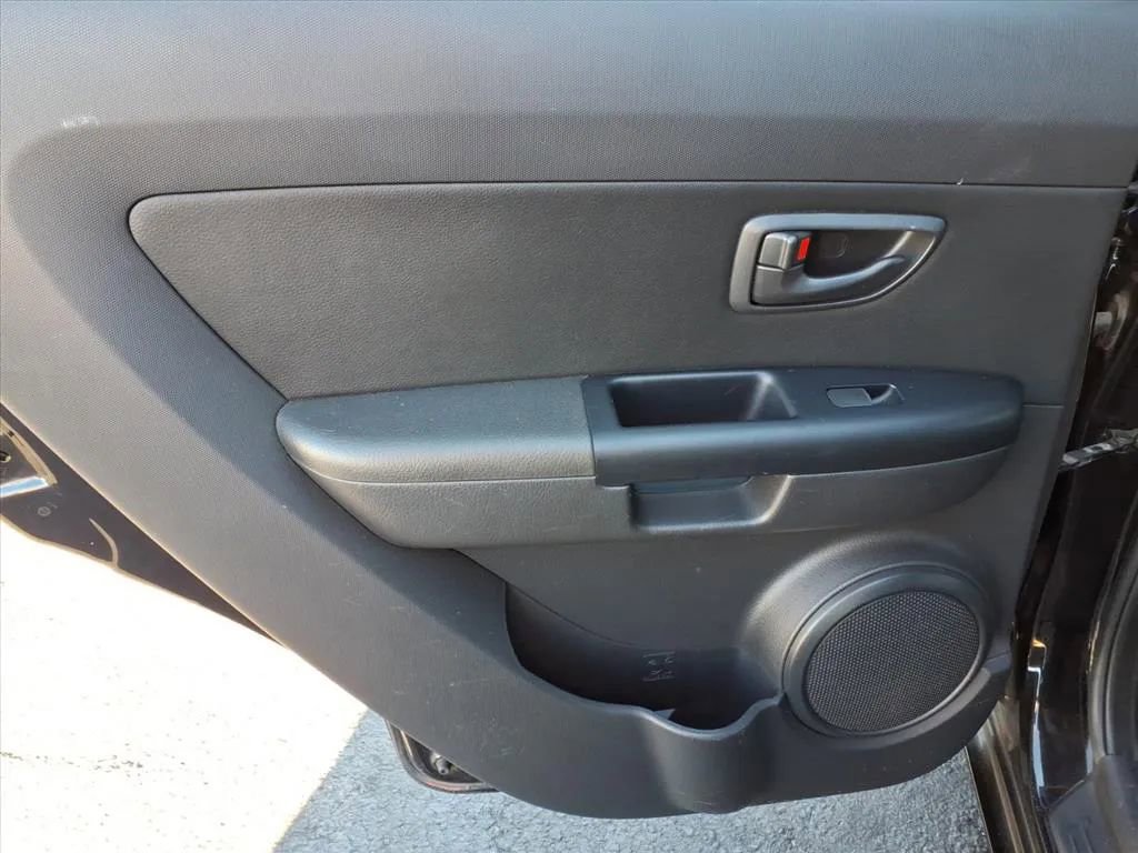 Used 2013 Kia Soul image 21