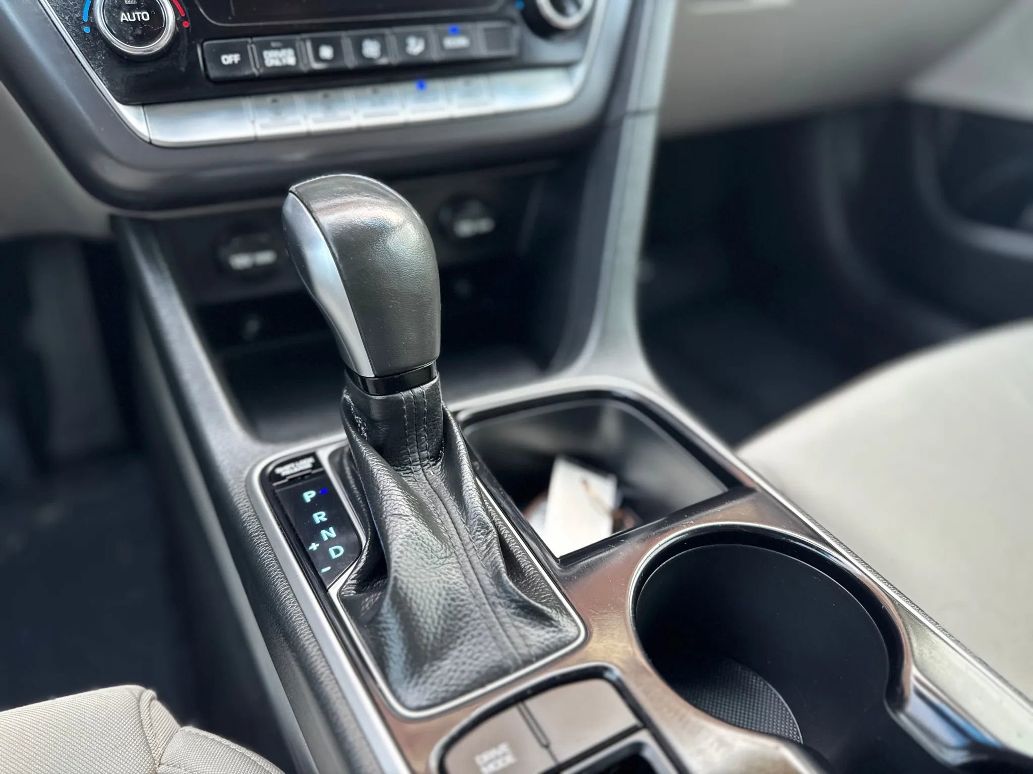 Used 2018 Hyundai Sonata SE FWD image 35