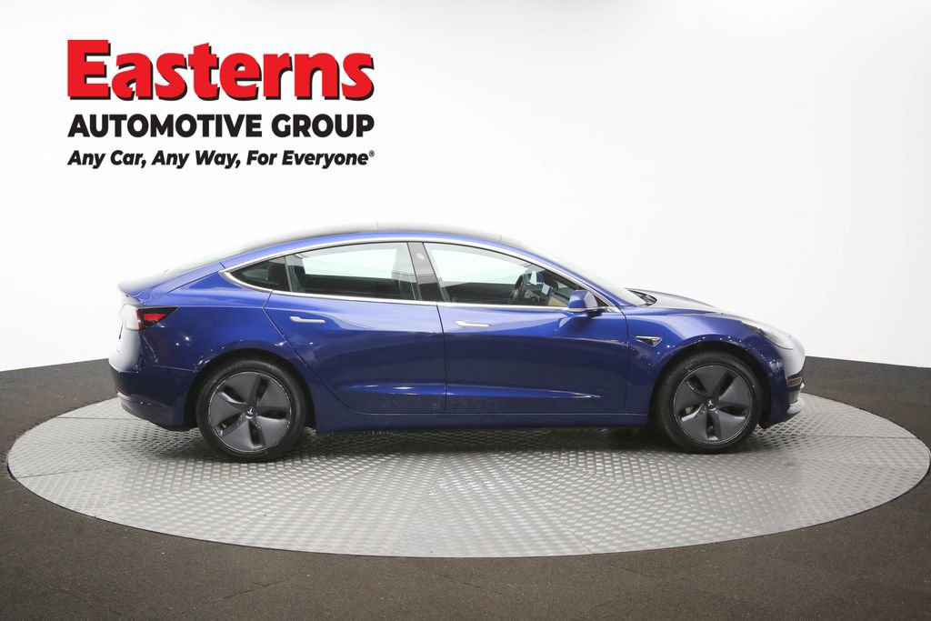 Used 2019 Tesla Model 3 Standard Range image 39