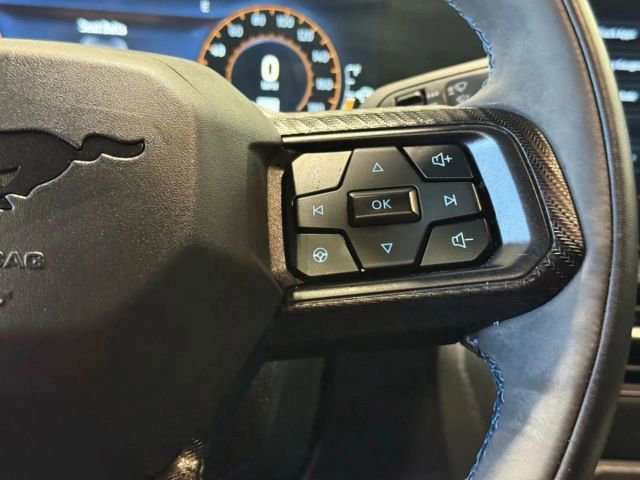 Used 2025 Ford Mustang Dark Horse image 17