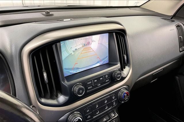 Used 2017 Chevrolet Colorado Z71 AWD/4WD image 27