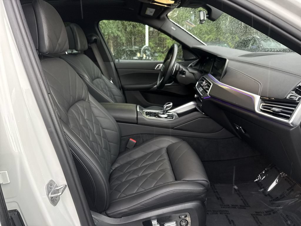Used 2023 BMW X6 xDrive40i w/ Executive Package AWD/4WD image 26