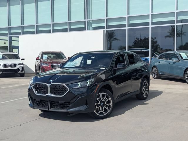 New 2026 BMW X2 xDrive28i w/ Technology Package AWD/4WD image 3