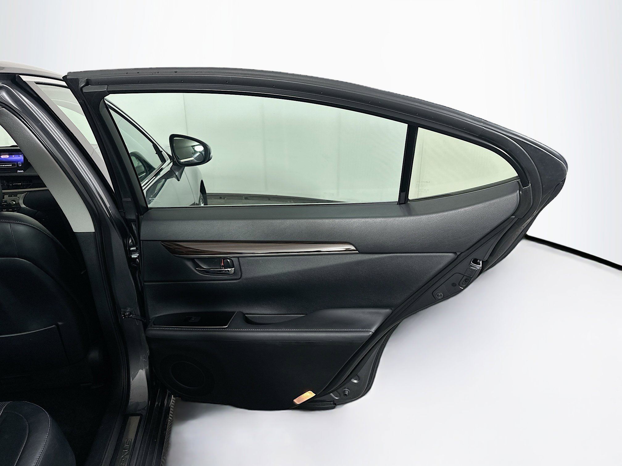 Used 2017 Lexus ES 350 w/ Luxury Package image 32