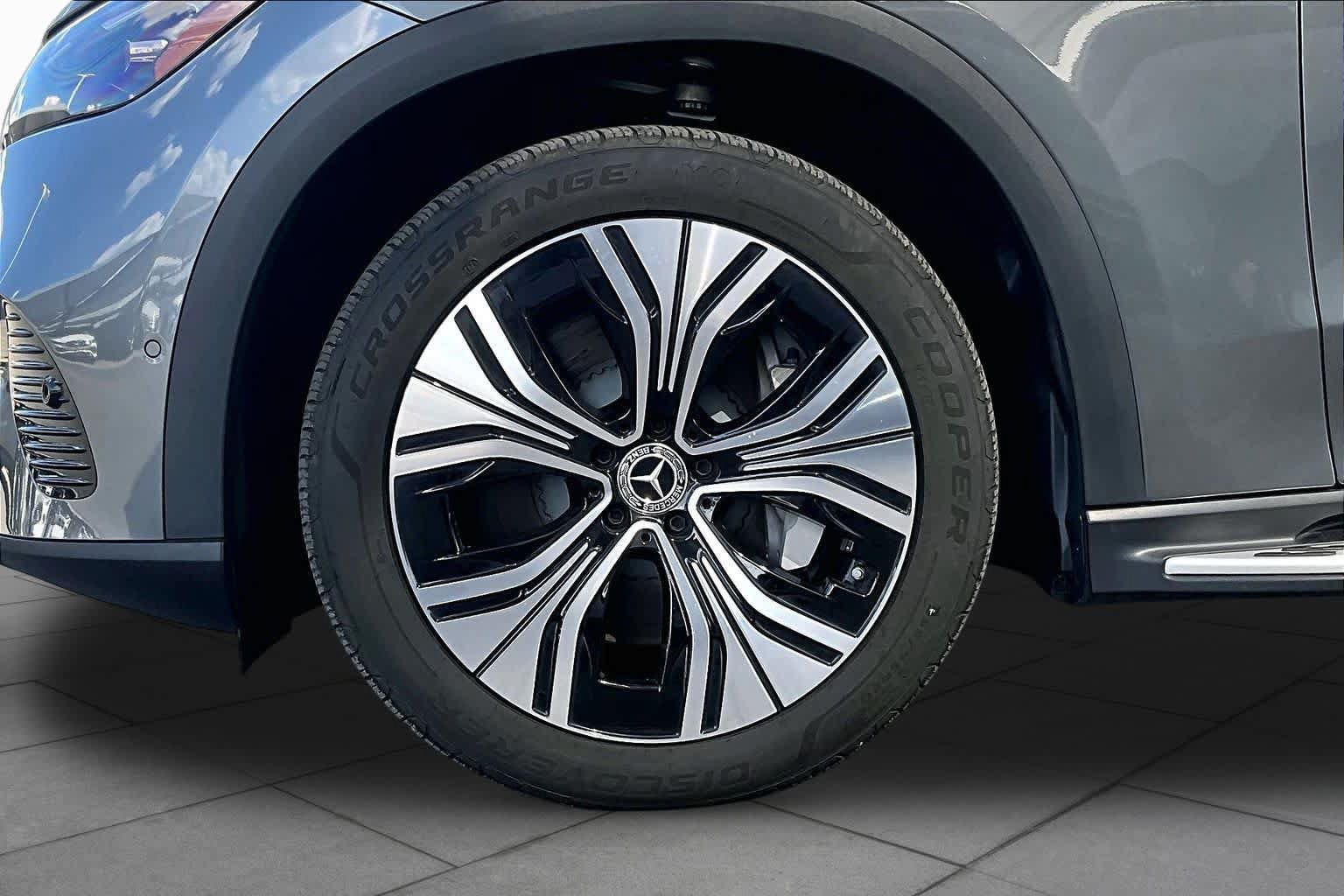 Certified 2025 Mercedes-Benz EQE 350+ 4MATIC SUV w/ Winter Package image 10