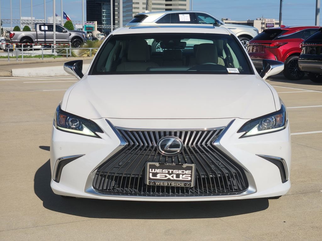 Used 2019 Lexus ES 350 w/ Premium Package FWD image 2