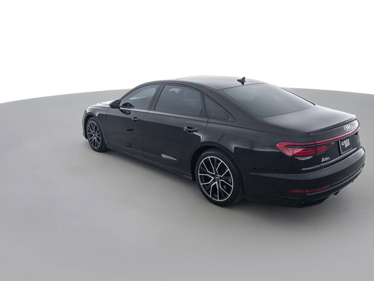 Used 2020 Audi A8 L 4.0T w/ Executive Package image 7