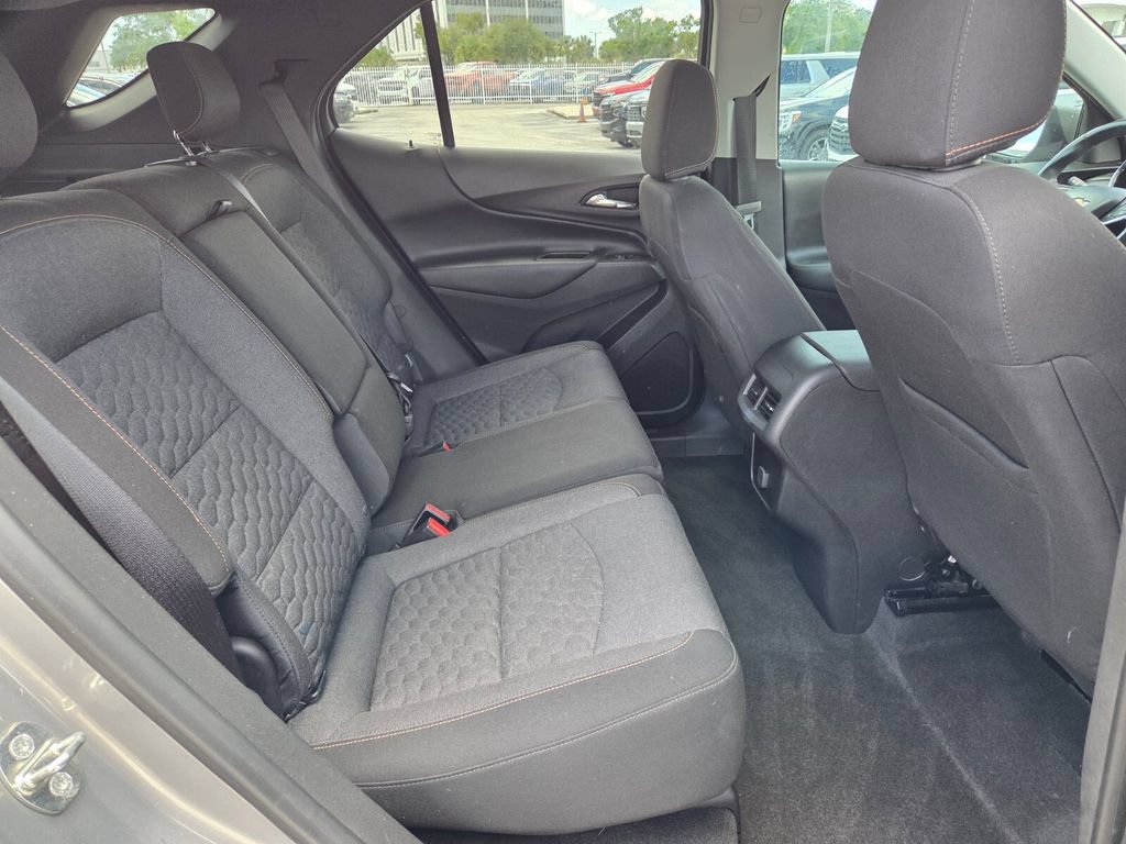 Certified 2018 Chevrolet Equinox LT FWD image 16